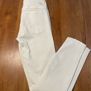 Mother the looker crop in cream puff size 26